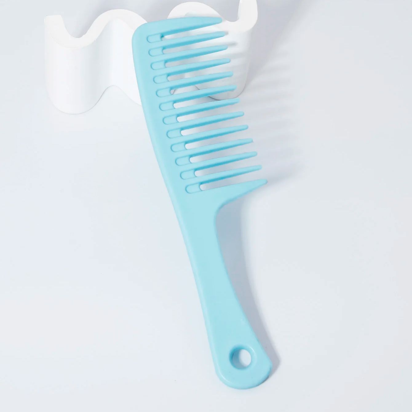 Hairdressing Wide Tooth Stylin - đánh giá và giá Detangling Wide Comb